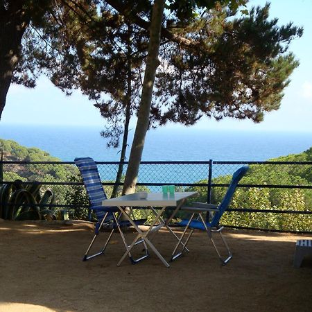 Camping Roca Grossa Calella Exterior photo