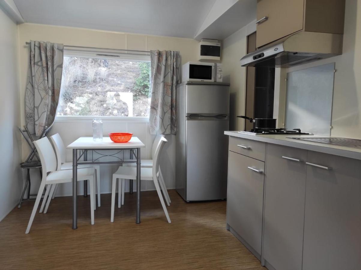 Camping Roca Grossa Calella Exterior photo