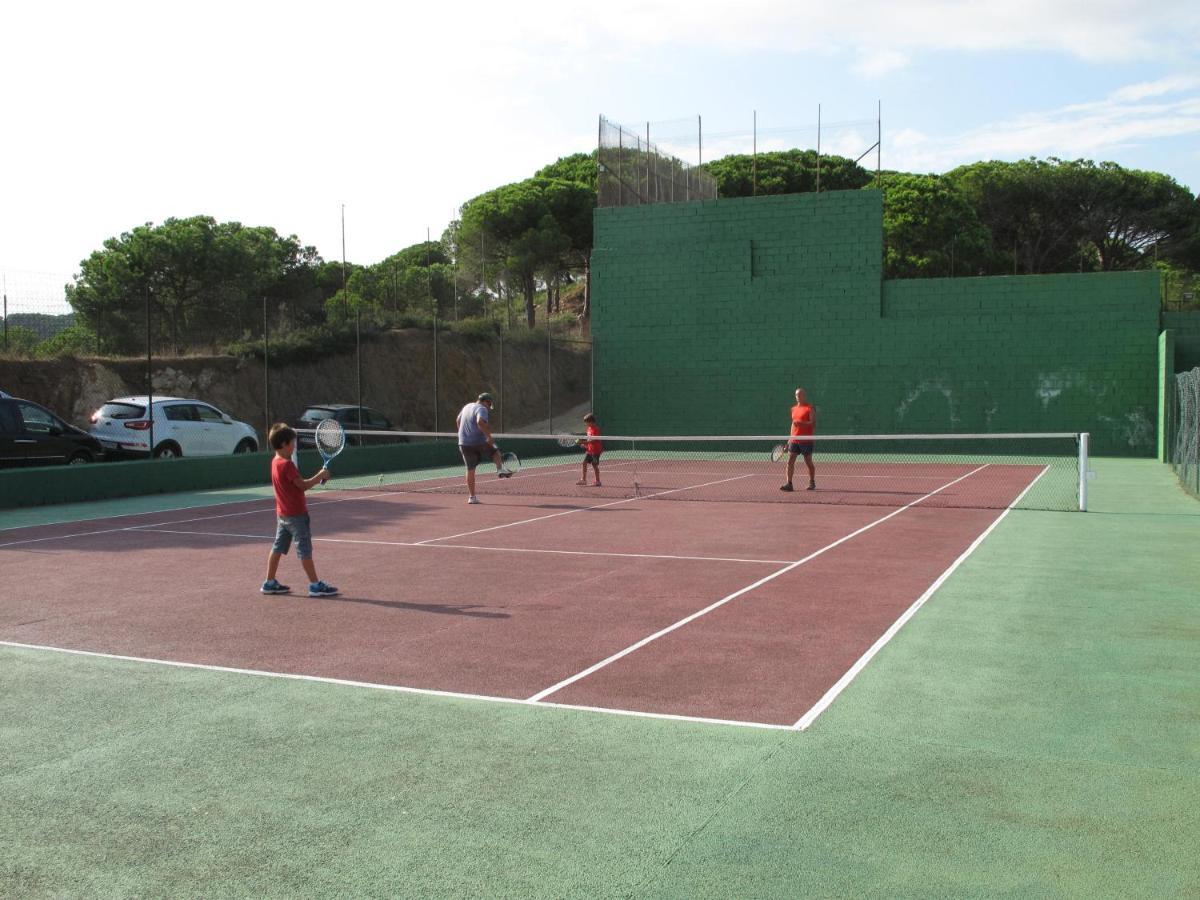 Camping Roca Grossa Calella Exterior photo