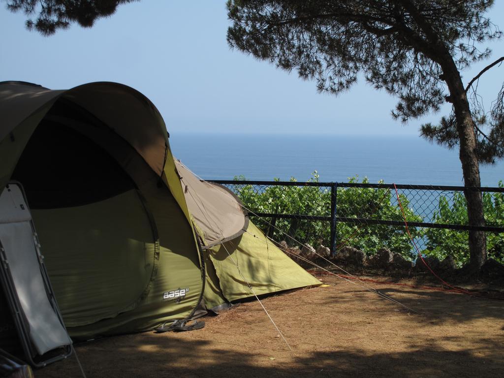 Camping Roca Grossa Calella Exterior photo