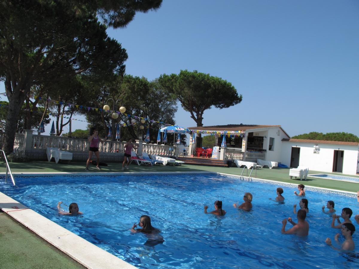 Camping Roca Grossa Calella Exterior photo
